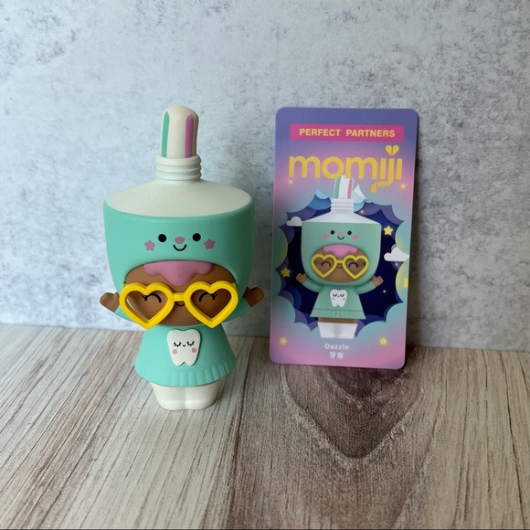 Pop Mart x Momiji - Perfect Partners Open Blind Box - Dazzle (Toothpaste Girl!) - Picture 6 of 6